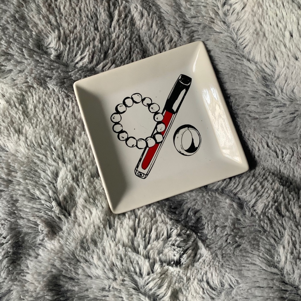 Jewelry holder
